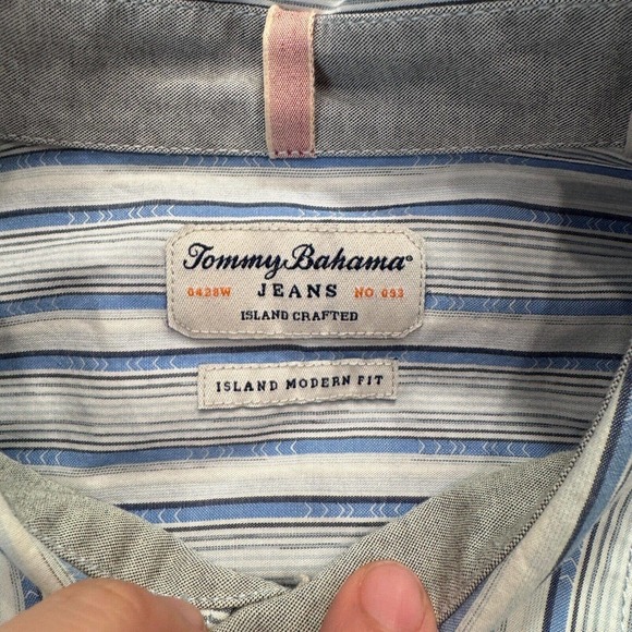 Tommy Bahama Shirt Mens Medium Blue Island Crafted Modern Fit Button Up Casual - Picture 6 of 11